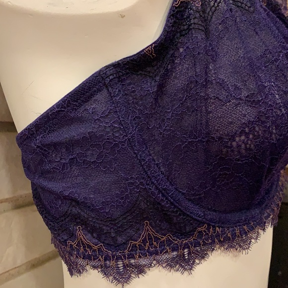 Btemptd by Wacoal Lace Bra - Picture 4 of 6
